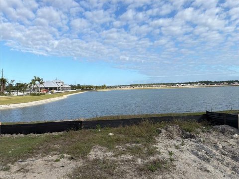 Hacienda Lakes Naples Florida Land for Sale