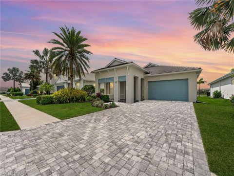 Hacienda Lakes Naples Florida Real Estate