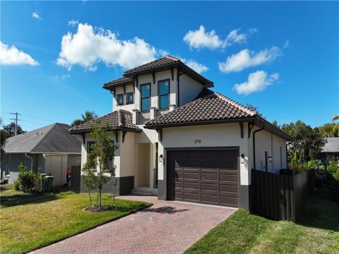 Hallendale Naples Florida Homes for Sale