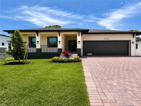 Hallendale Naples Florida Real Estate