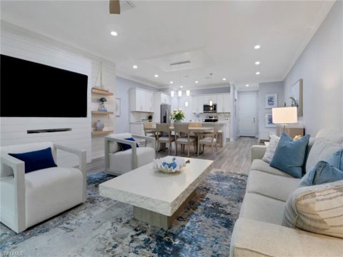 Hamilton Place Naples Real Estate