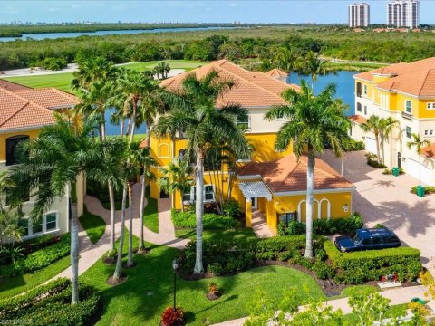 Hammock Bay Golf And Country Club Real Estate