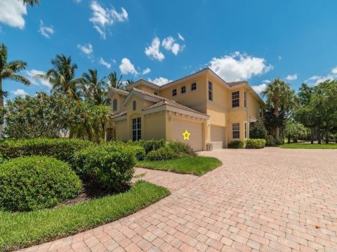 Hammock Bay Golf And Country Club Real Estate