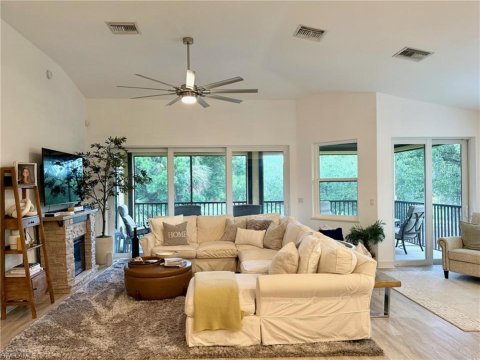 Hammock Bay Golf And Country Club Real Estate