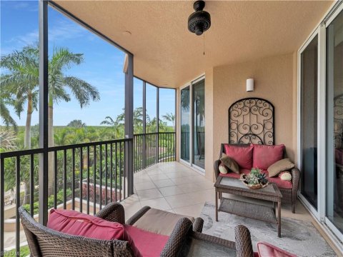 Hammock Bay Golf And Country Club Real Estate