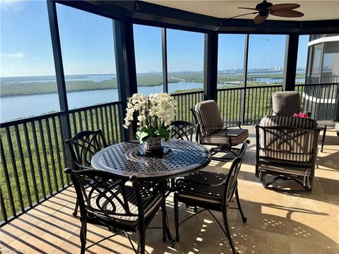 Hammock Bay Golf And Country Club Real Estate