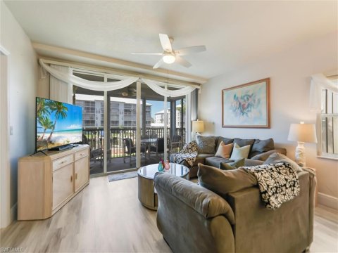 Hibiscus Pointe Fort Myers Beach Florida Condos for Sale