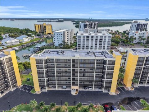 Hibiscus Pointe Fort Myers Beach Florida Condos for Sale