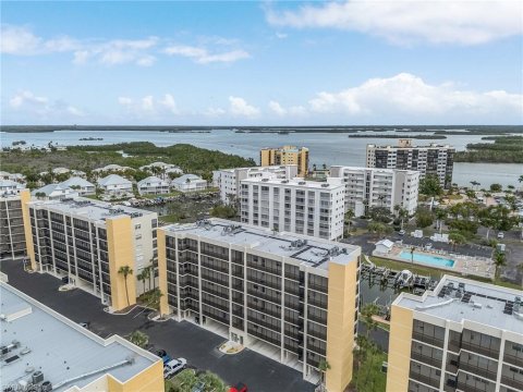 Hibiscus Pointe Fort Myers Beach Florida Real Estate