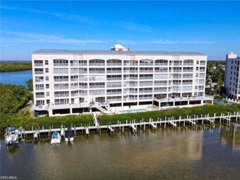 Hickory Bay West Bonita Springs Florida Condos for Sale