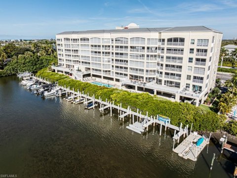 Hickory Bay West Bonita Springs Florida Condos for Sale