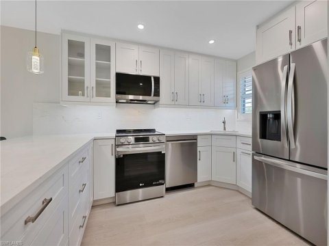 High Point Naples Florida Real Estate