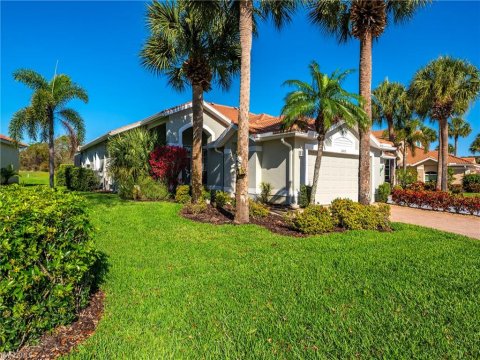 Highland Woods Bonita Springs Florida Homes for Sale
