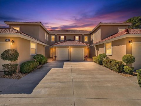 Huntington Lakes Naples Florida Condos for Sale