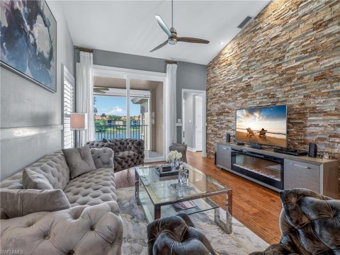 Huntington Lakes Naples Florida Real Estate