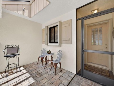 Huntington Woods Naples Real Estate