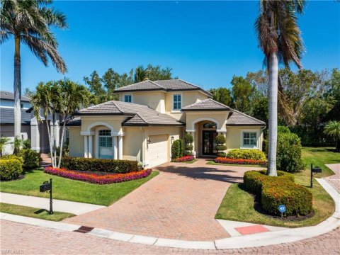 Il Regalo Naples Florida Homes for Sale