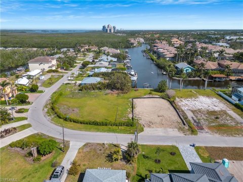 Imperial Shores Bonita Springs Florida Real Estate