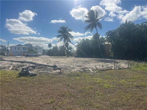 Imperial Shores Bonita Springs Florida Real Estate