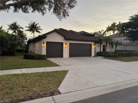 Indigo Lakes Real Estate