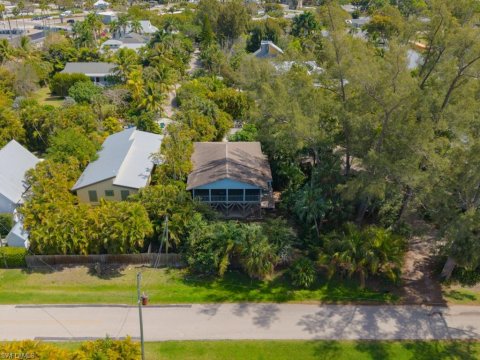 Inomah Naples Real Estate