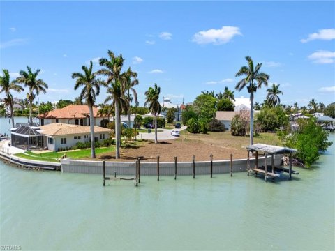 Isles Of Capri Naples Florida Land for Sale