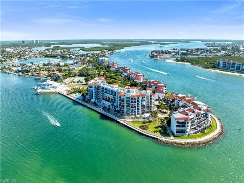 Isles Of Capri Naples Florida Real Estate