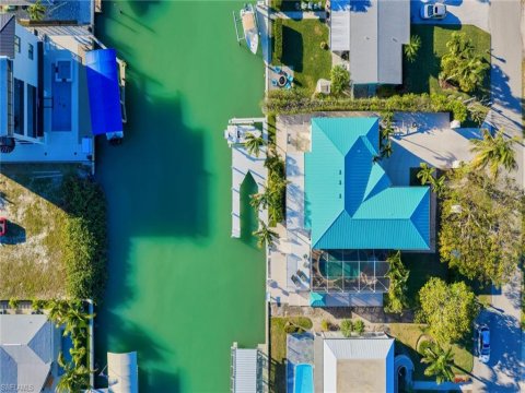 Isles Of Capri Naples Florida Real Estate