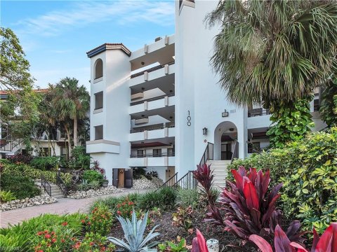 Isles Of Capri Naples Real Estate