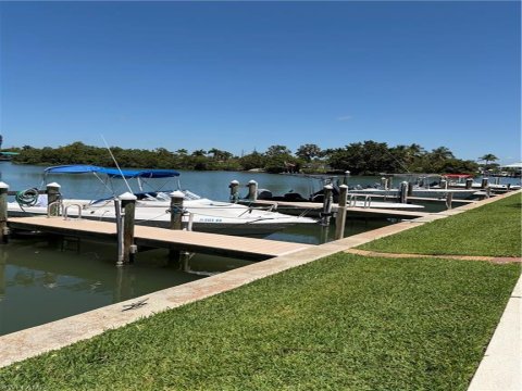 Isles Of Capri Naples Real Estate