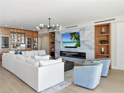 Kalea Bay Naples Real Estate