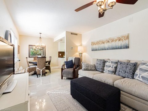 Kings Lake Naples Florida Real Estate