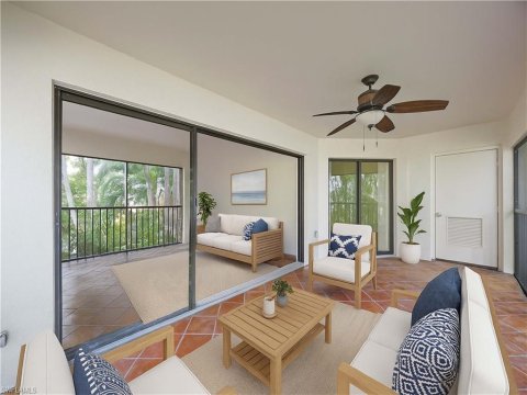 Kings Lake Naples Florida Real Estate