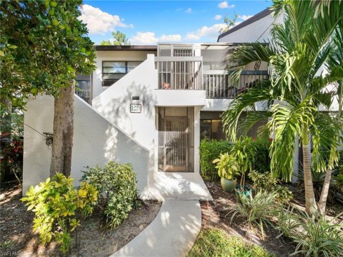 Kings Lake Naples Florida Real Estate