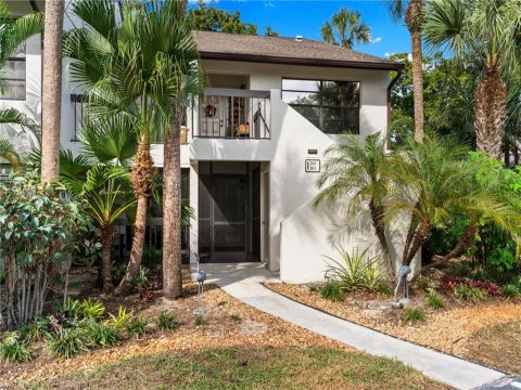 Kings Lake Naples Florida Real Estate