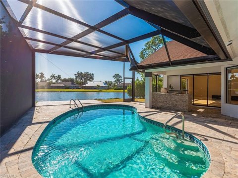 Kings Lake Naples Florida Real Estate