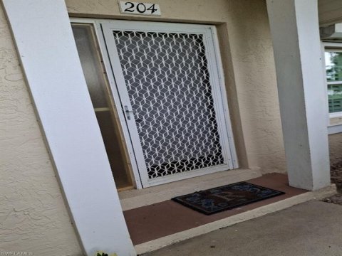 Kings Lake Naples Real Estate