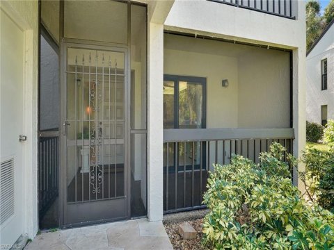 Kings Lake Naples Real Estate