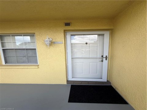 Kings Lake Naples Real Estate