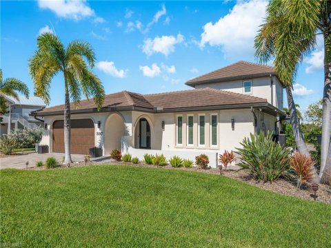 Laguna Shores Real Estate