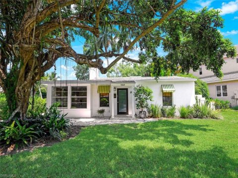 Lake Park Naples Florida Homes for Sale