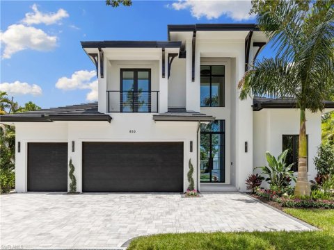 Lake Park Naples Florida Homes for Sale