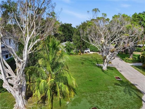 Lake Park Naples Florida Land for Sale