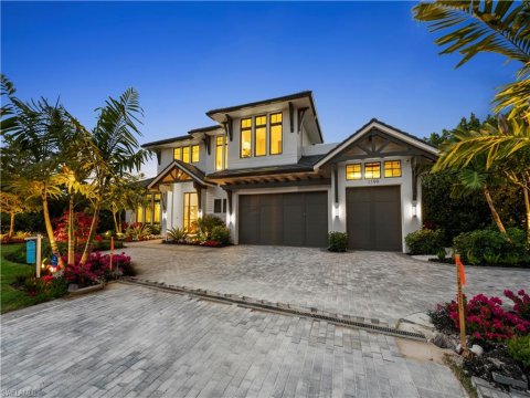 Lake Park Naples Real Estate