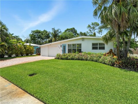 Lakewood Park Naples Florida Homes for Sale
