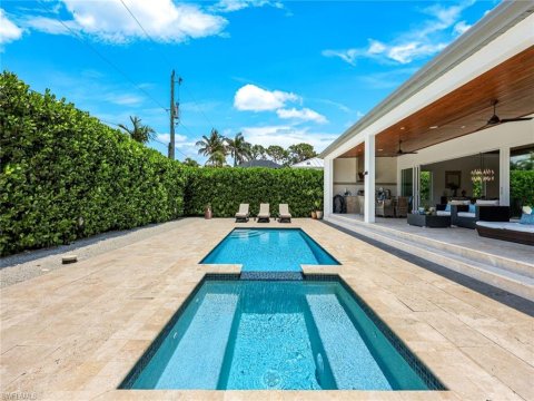 Lakewood Park Naples Real Estate