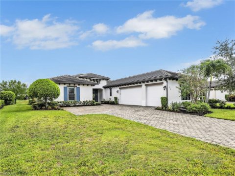 Lamorada Naples Florida Homes for Sale