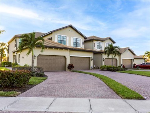 Lamorada Naples Florida Real Estate