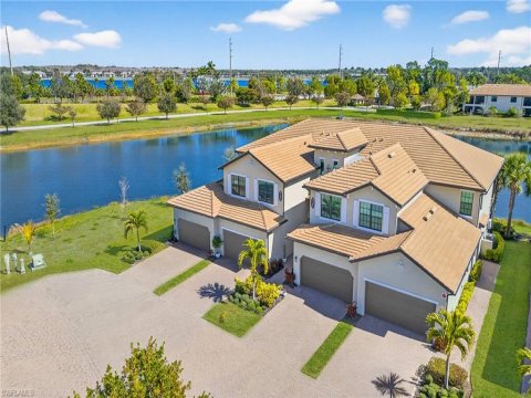 Lamorada Real Estate