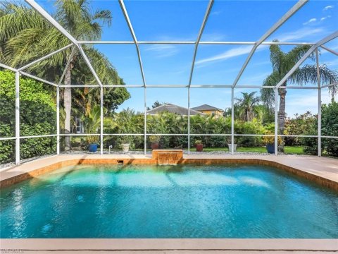 Laurel Lakes Naples Florida Homes for Sale